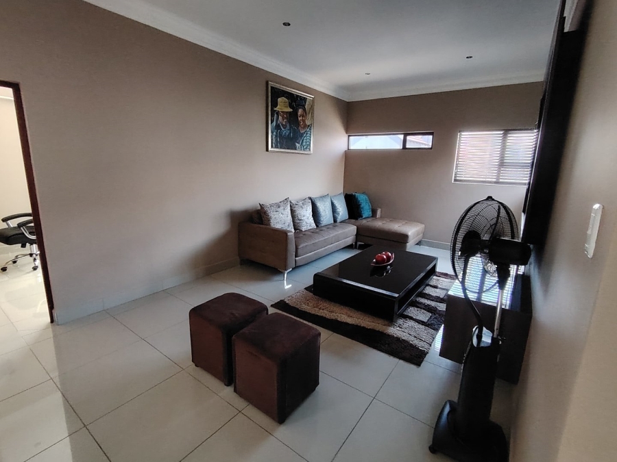 4 Bedroom Property for Sale in Wild Olive Estate Free State